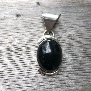 Large sterling silver onyx pendant